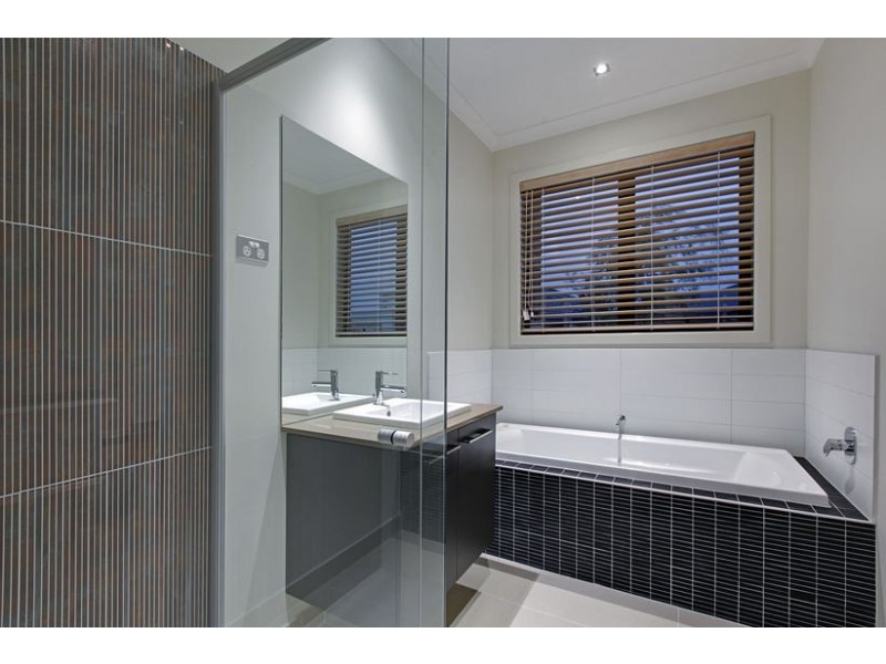 12 Corbett Avenue, Epping VIC 3076