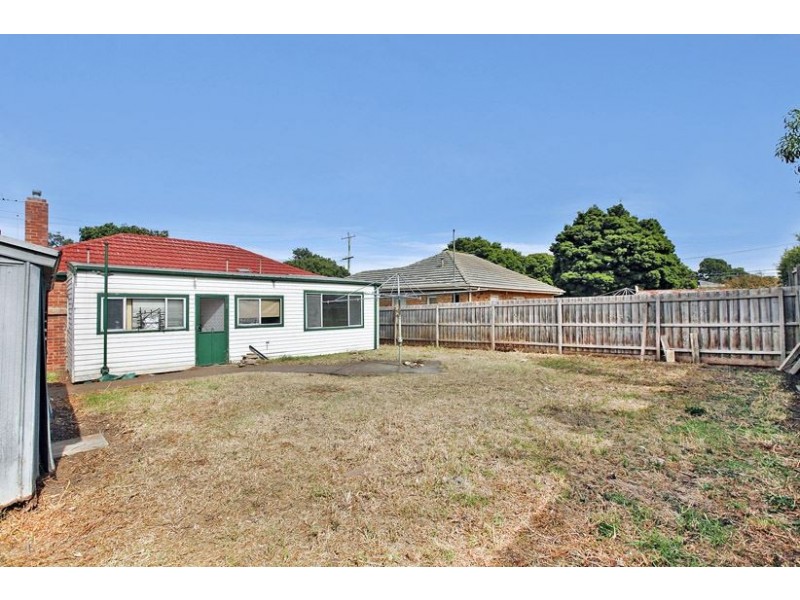 10 Thrower Street, Reservoir VIC 3073