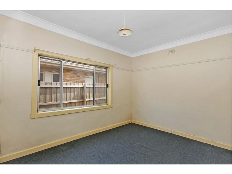 10 Thrower Street, Reservoir VIC 3073