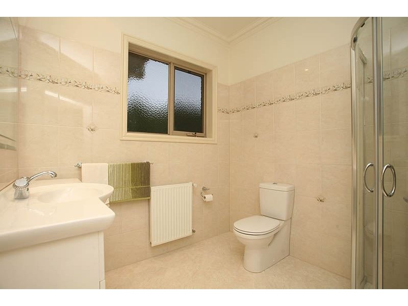 4 Hawkins Drive, Kinglake VIC 3763