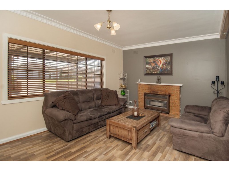 13 Richards Street, Lalor VIC 3075