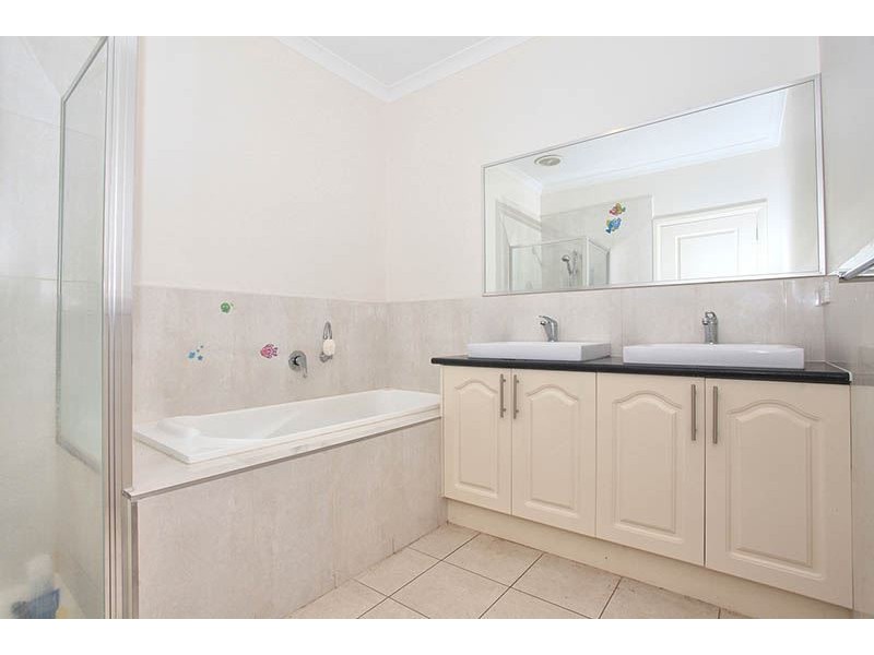 72A Mount View Road, Thomastown VIC 3074