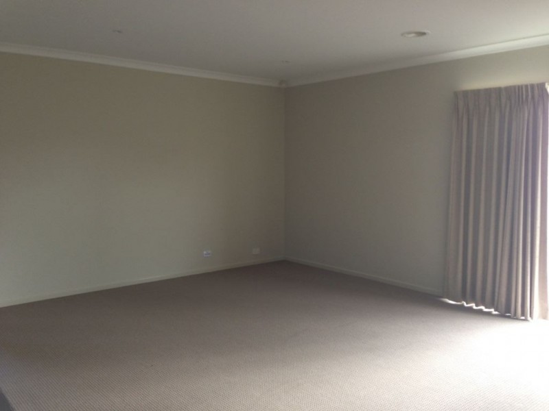 9 Viewpoint Avenue, Mernda VIC 3754