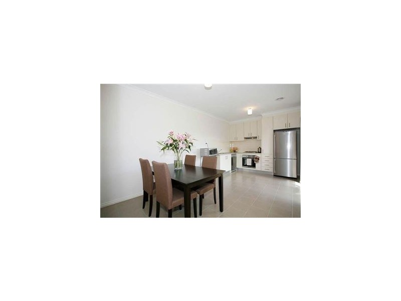 33 Dickens Street, Lalor VIC 3075