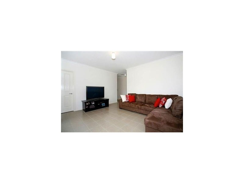 33 Dickens Street, Lalor VIC 3075