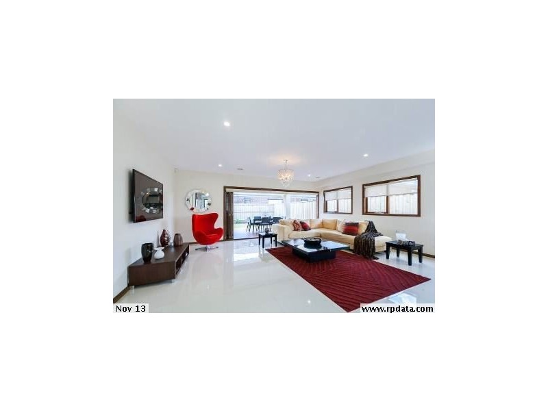 8 Ardenal Crescent, Lalor VIC 3075