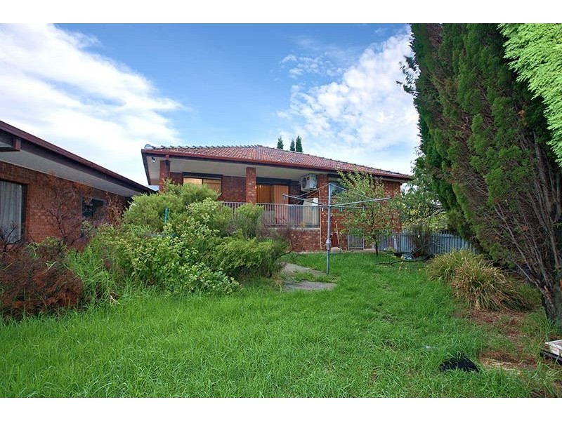 4 Avenel Court, Thomastown VIC 3074