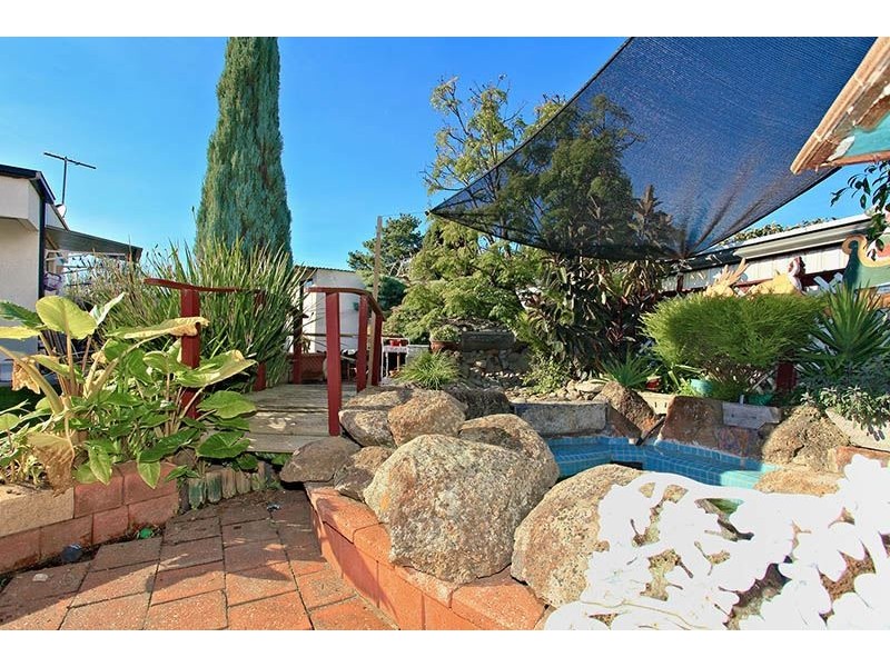 25 Midholm Court, Thomastown VIC 3074