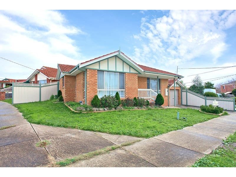 1 Varga Close, Mill Park VIC 3082