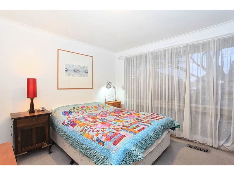 4 Cumberland Crescent, Thomastown VIC 3074