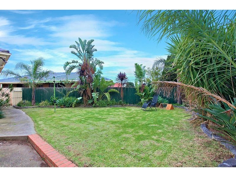 4 Cumberland Crescent, Thomastown VIC 3074