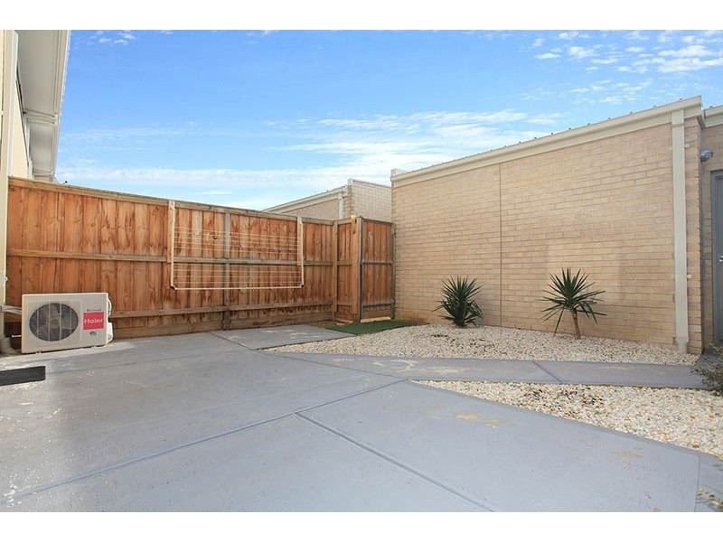 20 Lucca Way, Mernda VIC 3754