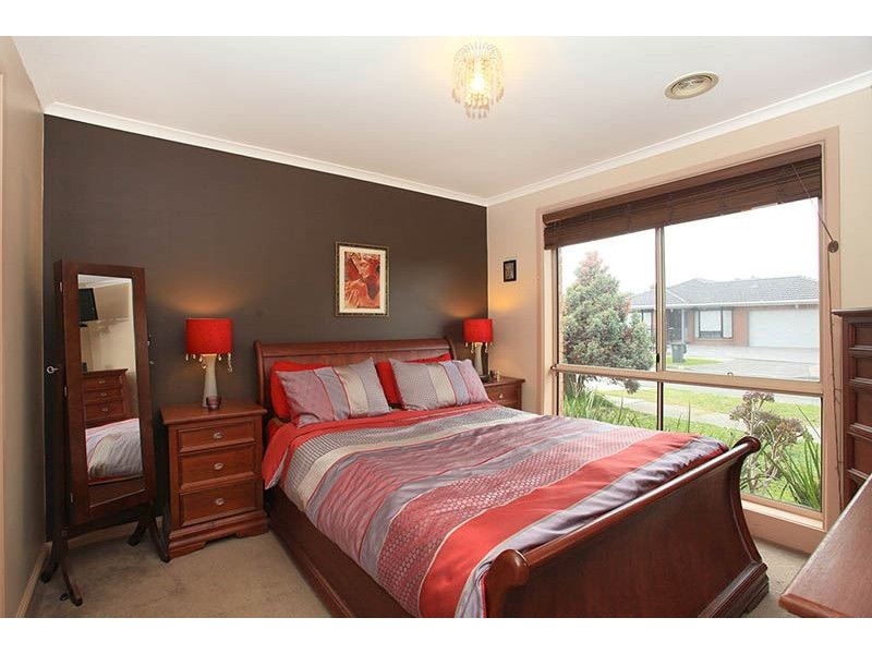 25 Lido Court, Epping VIC 3076