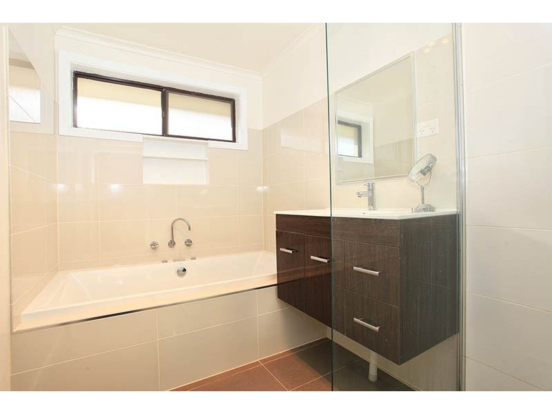 305 Dalton Road, Lalor VIC 3075