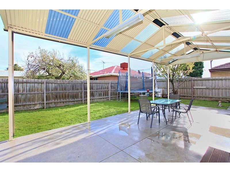 305 Dalton Road, Lalor VIC 3075