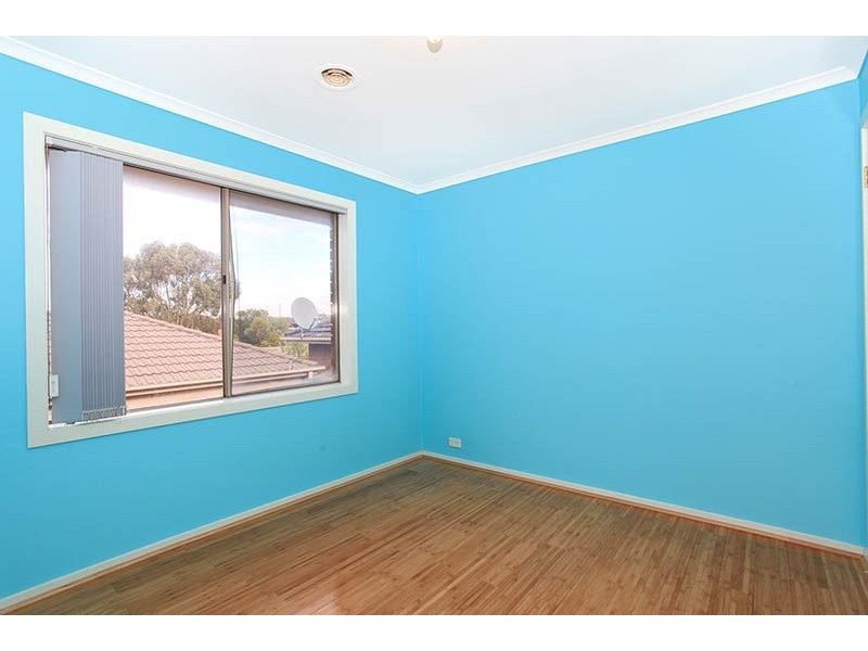 1/109 Barry Road, Thomastown VIC 3074