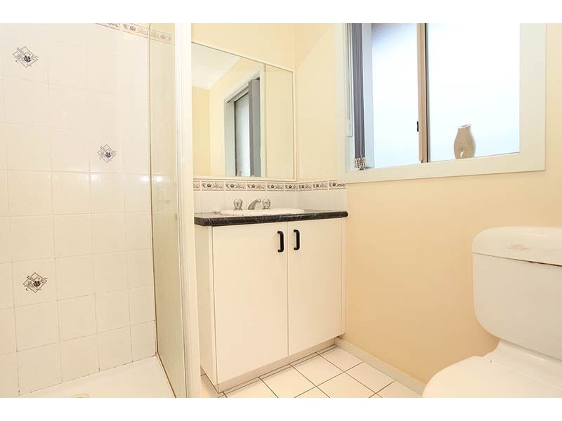 1/109 Barry Road, Thomastown VIC 3074