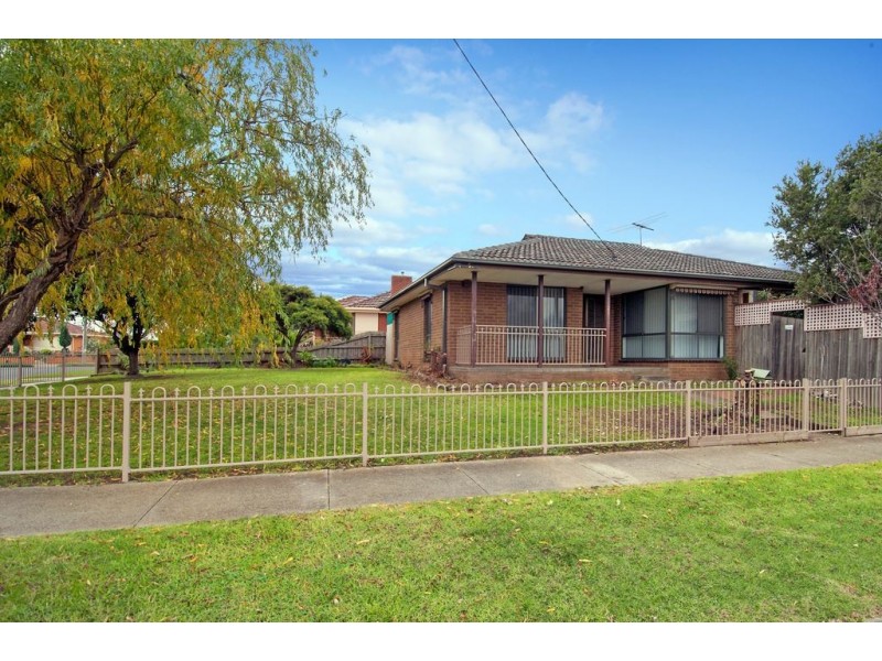 21 Deakin Avenue, Lalor VIC 3075