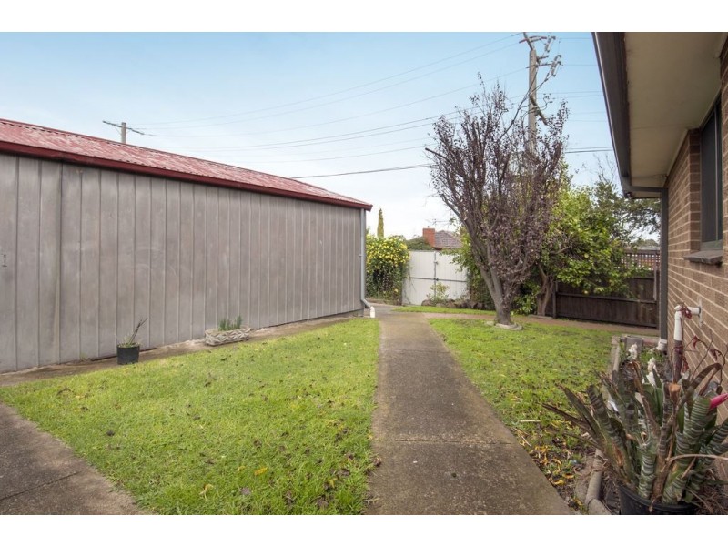 21 Deakin Avenue, Lalor VIC 3075