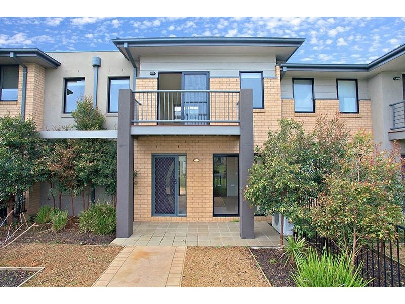 2 Saratoga Walk, Epping VIC 3076