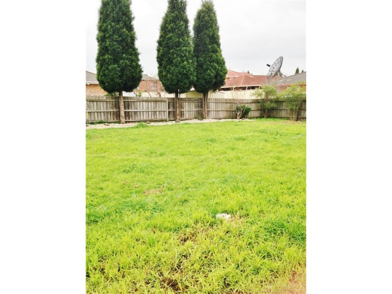 26 Parfrey Ave, Lalor VIC 3075