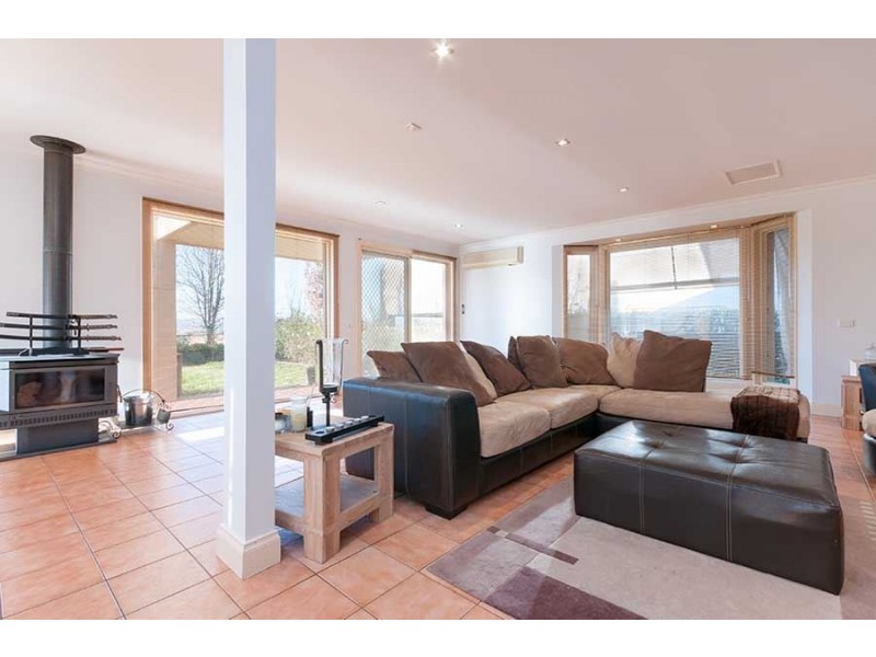 3 Highview Place, Craigieburn VIC 3064