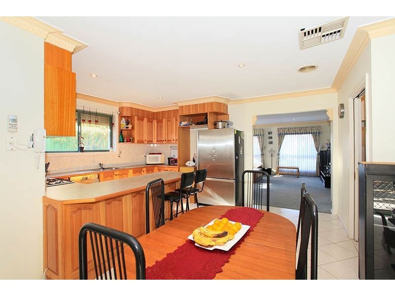 7 Victoria Drive, Thomastown VIC 3074