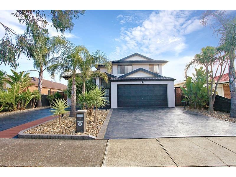 4 Middle Court, Thomastown VIC 3074