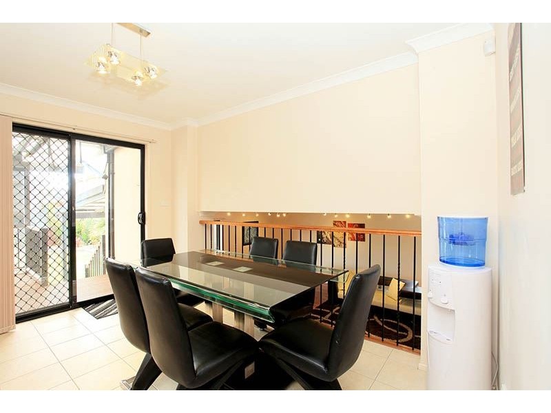 4 Middle Court, Thomastown VIC 3074