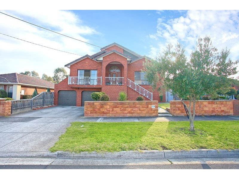 27 Victoria Drive, Thomastown VIC 3074