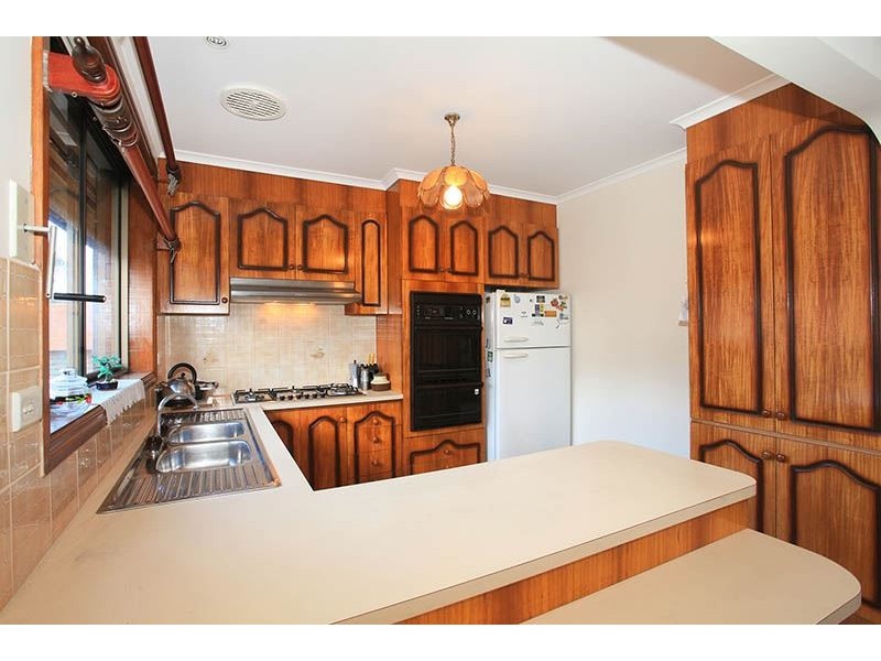 90 Alvarado Avenue, Thomastown VIC 3074