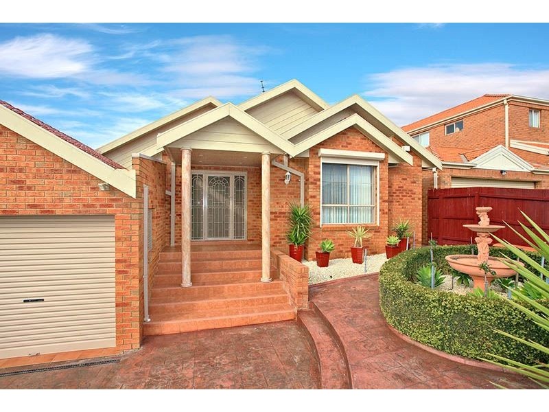 30 Gillwell Road, Lalor VIC 3075