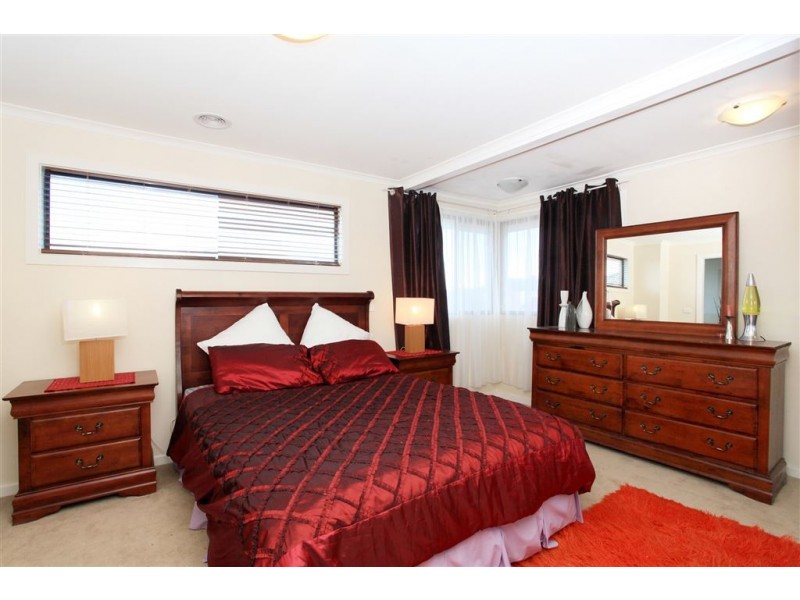 4 Balmoral Grove, Epping VIC 3076