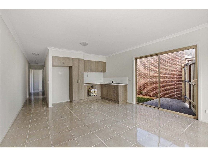 2 Hermione Terrace, Epping VIC 3076