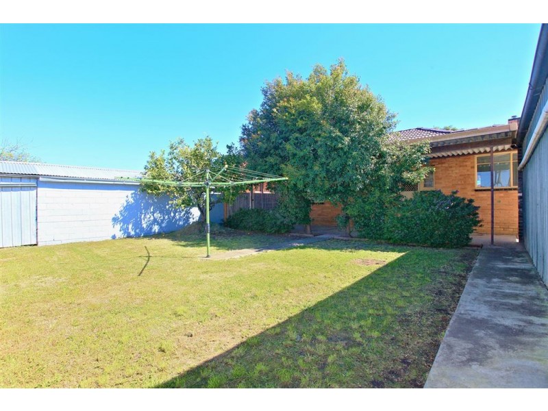 26 Blackburn Street, Lalor VIC 3075