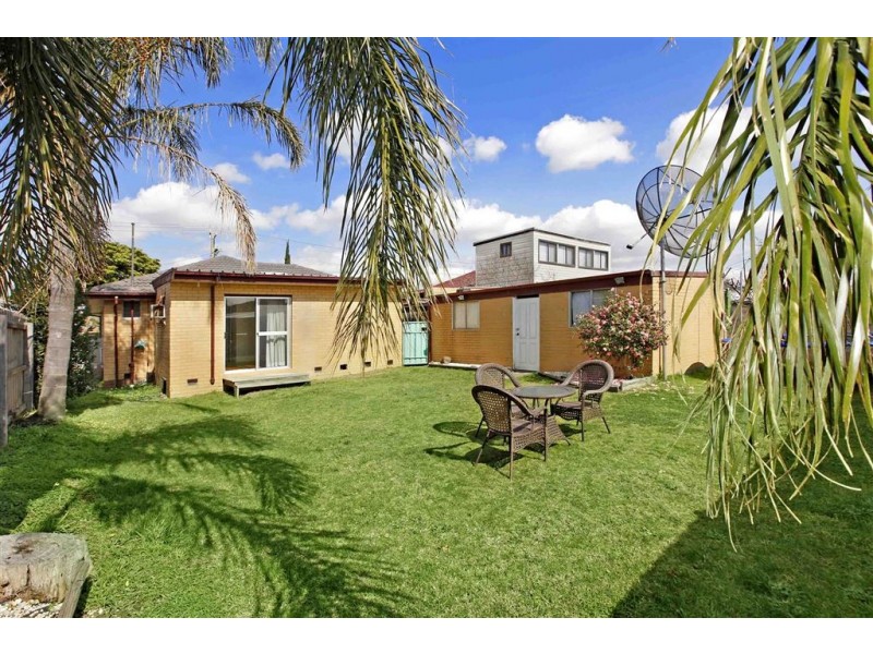 26 Valentine Avenue, Thomastown VIC 3074