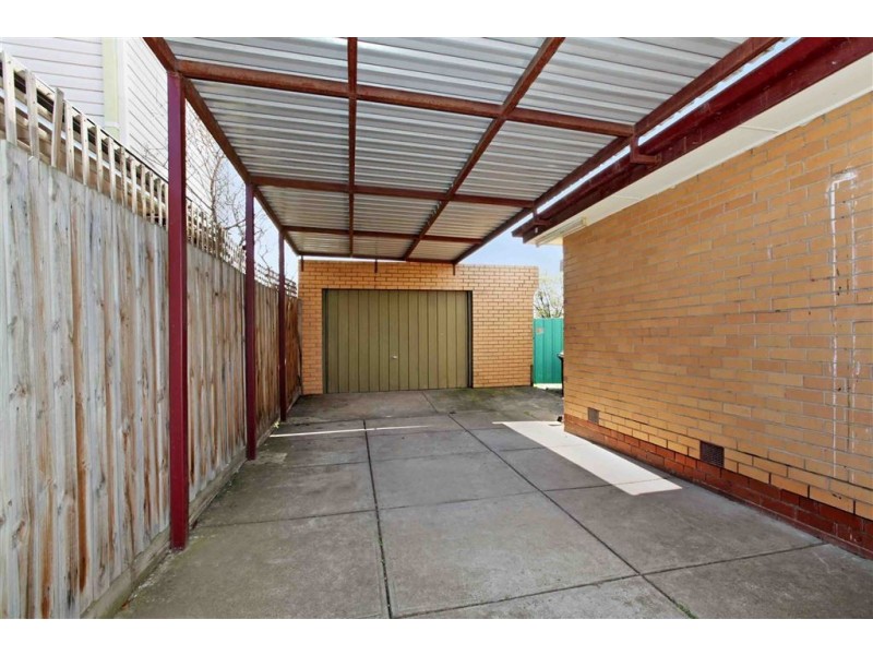 26 Valentine Avenue, Thomastown VIC 3074