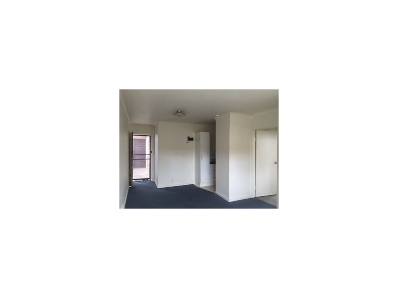 18/2 Alice Street, Coburg VIC 3058