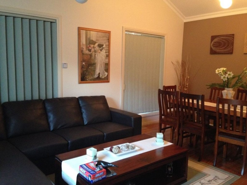 2/29 Poplar Street, Thomastown VIC 3074