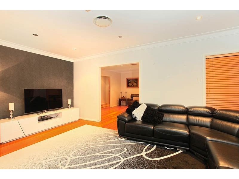 117 Victoria Drive, Thomastown VIC 3074