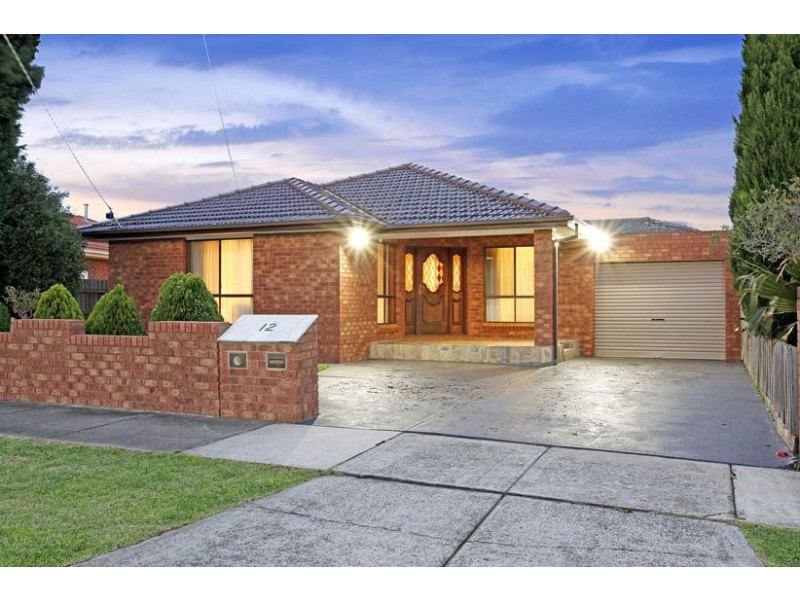 12 Teneriffe Close, Epping VIC 3076