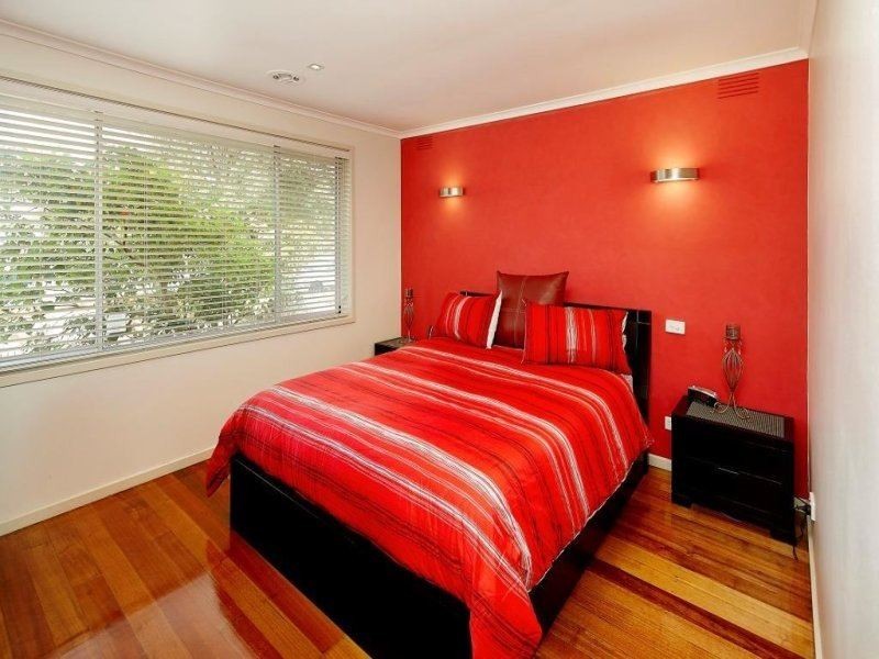 20 Regal Avenue, Thomastown VIC 3074