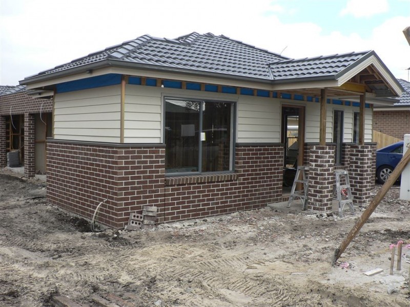 1/1 Edna Street, Thomastown VIC 3074