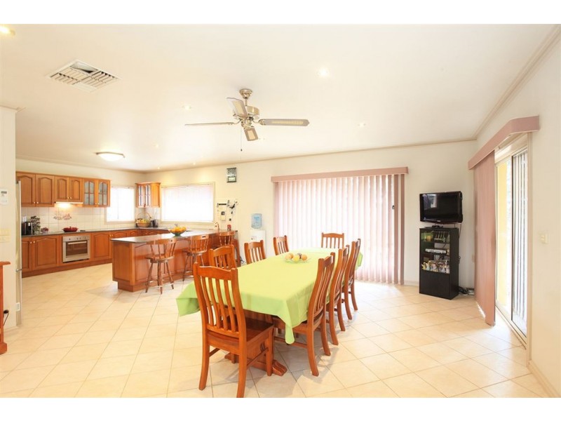 10 Cookes Road, Mernda VIC 3754