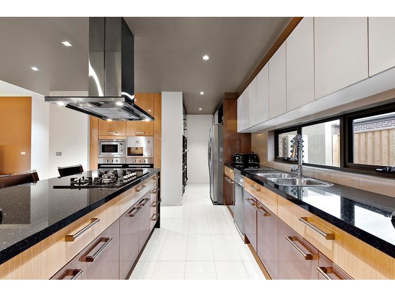 77 Gillwell Road, Lalor VIC 3075