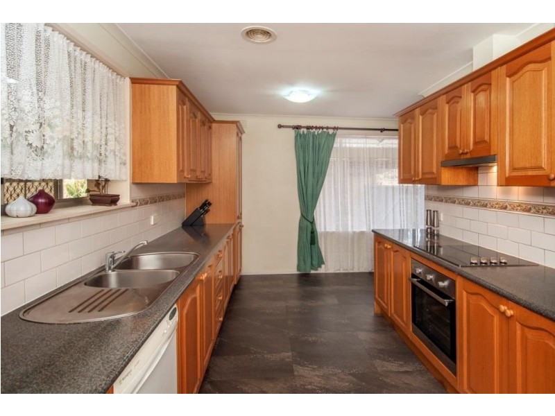 10 Ashdown Court, Lalor VIC 3075