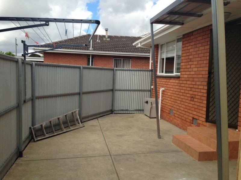 1/6 Cutler Court, Lalor VIC 3075