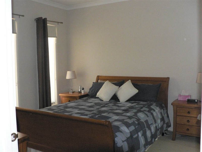 28 Alhambra Drive, Epping VIC 3076