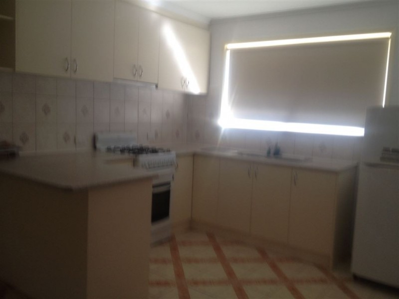 18 Bickley Avenue, Thomastown VIC 3074