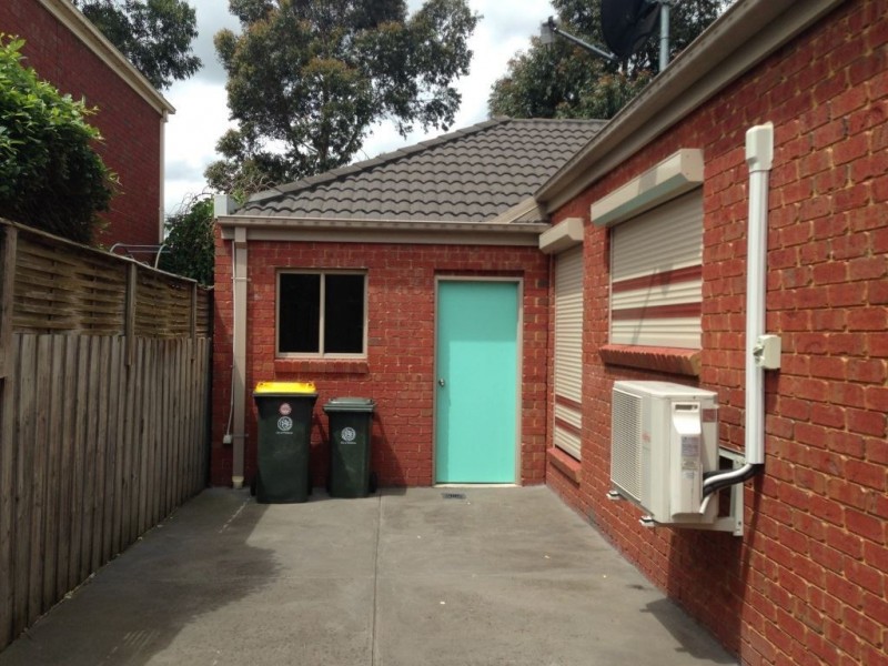 17 St. Claire Avenue, South Morang VIC 3752